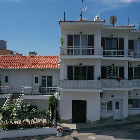 Doukas Apartments & Studios Скала-Марион Экстерьер фото
